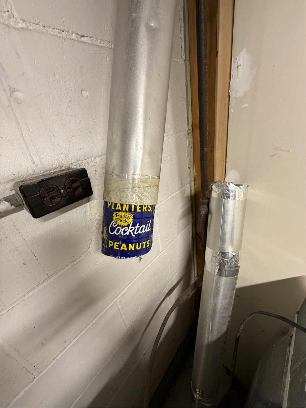 Dryer vent disconnection and repair with a can being used instead of actual dryer vent pipe